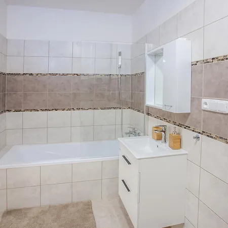 Rezidence Rumunska Apartment *